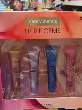 New bareMinerals Little Gems Mini Metallic Mask Set - Gold, Purple, Blue, Pink